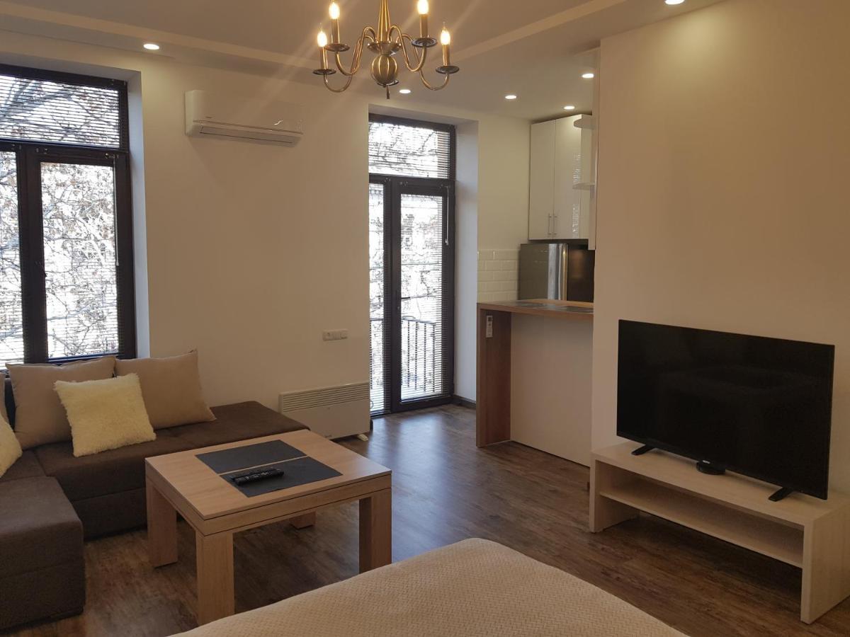 Cascade White Luxury Apartment Yerevan Bagian luar foto