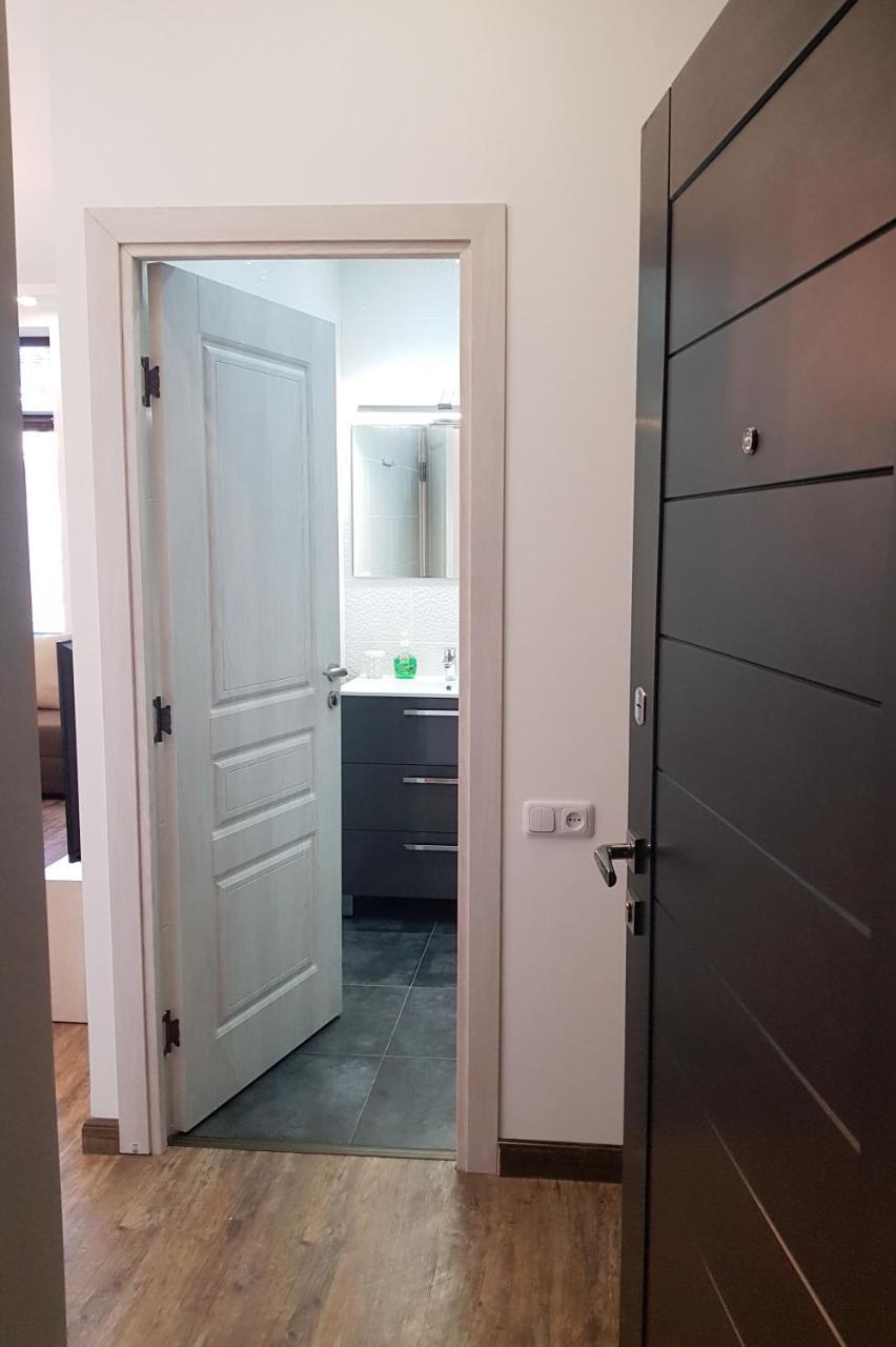Cascade White Luxury Apartment Yerevan Bagian luar foto