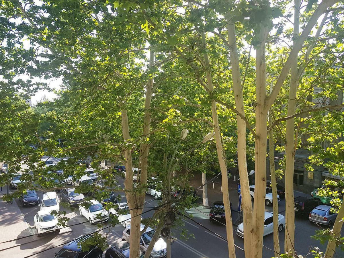 Cascade White Luxury Apartment Yerevan Bagian luar foto